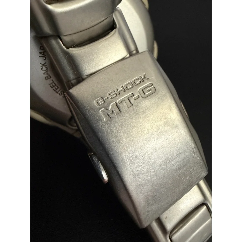 Casio G Shock MTG520 Watch Silver Blue FOR PARTS